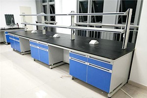 實驗臺選購的四大注意事項